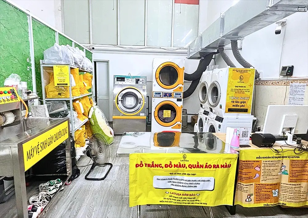 Với tiệm lớn nên đầu tư hệ thống máy sấy gas để tối ưu chi phí vận hành