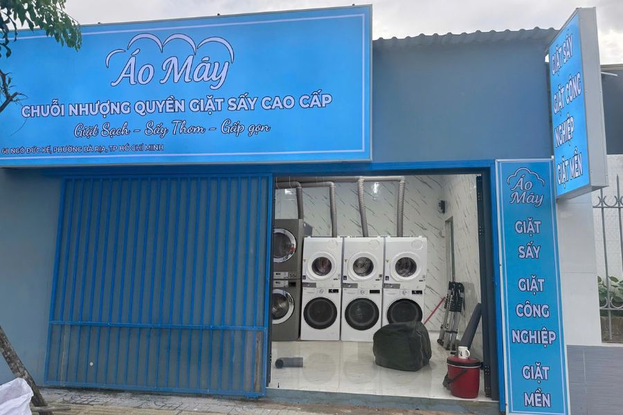 Cập nhật hình ảnh thật rõ nét về tiệm giặt giúp thu hút khách hàng